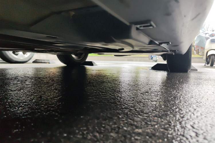 Used Citroen C5 2017 350THP Automatic Luxury Model Chassis Rear Left
