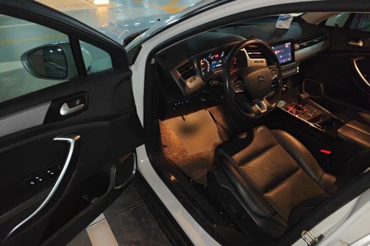 Used Citroen C5 2017 380THP Automatic Luxury Model Driver Seat