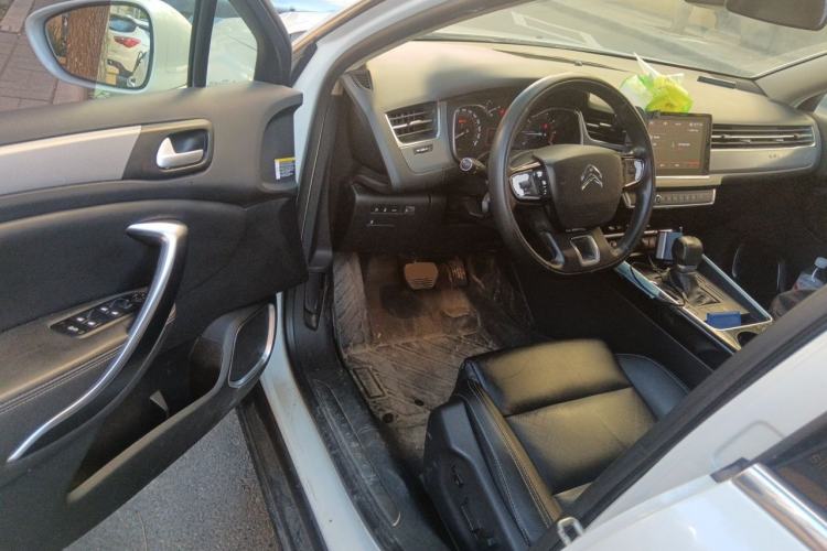 Used Citroen C5 2017 350THP Automatic Luxury Model Driver Seat