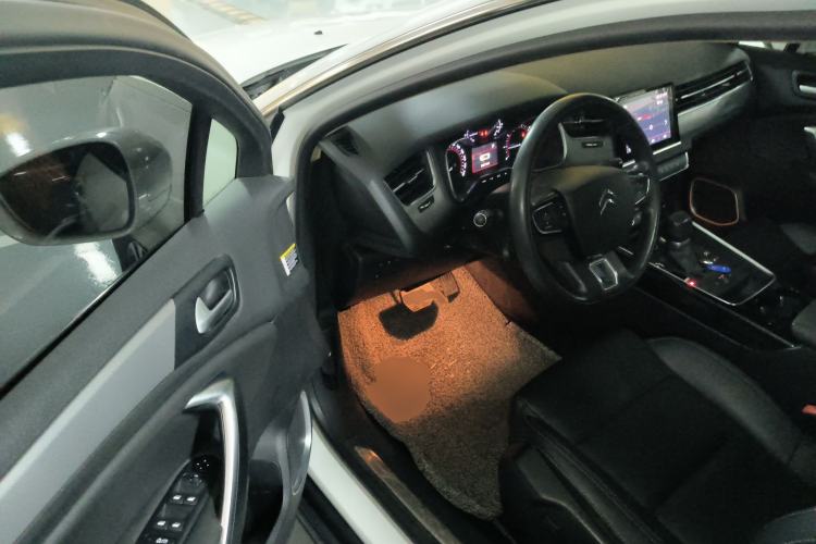 Used Citroen C5 2017 350THP Automatic Luxury Model Driver Seat