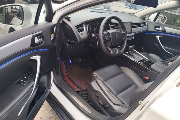 Used Citroen C5 2017 350THP Automatic Luxury Model Driver Seat
