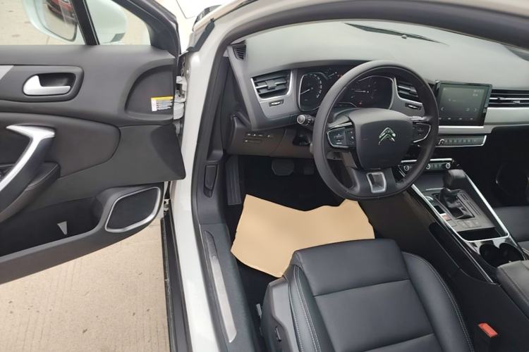 Used Citroen C5 2017 350THP Automatic Luxury Model Driver Seat