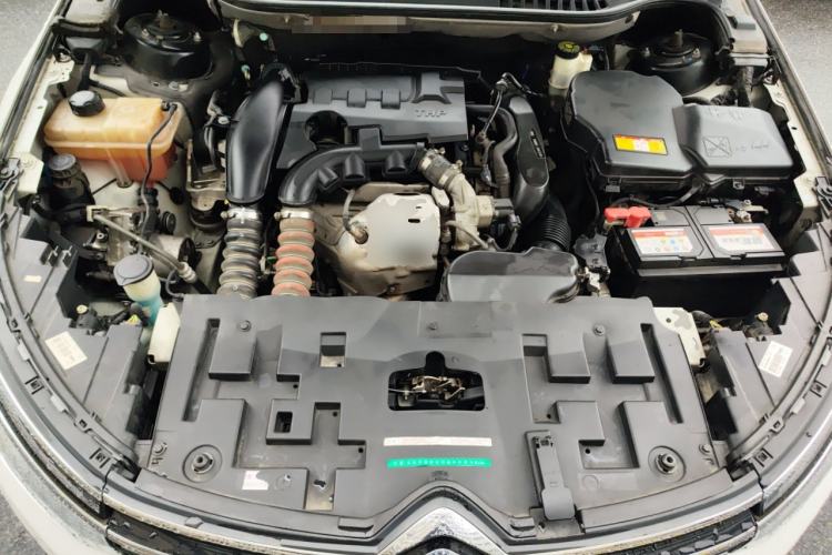 Used Citroen C5 2017 350THP Automatic Luxury Model Engine Bay