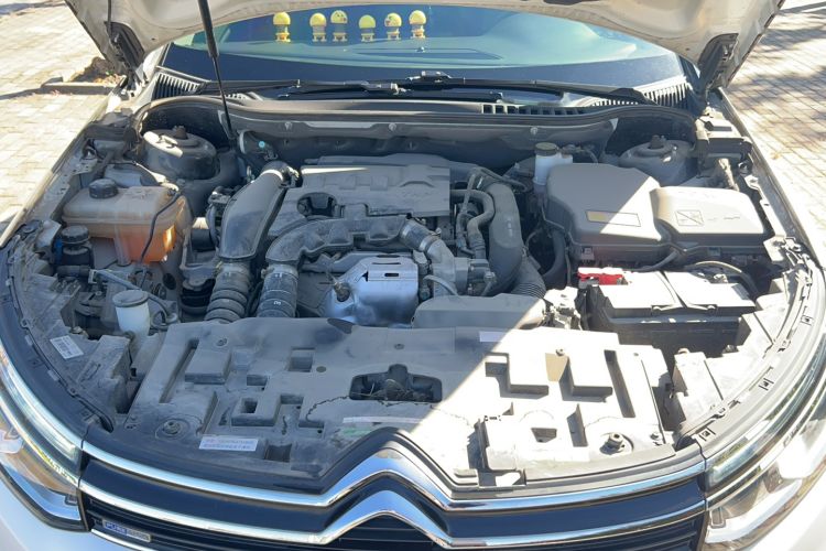 Used Citroen C5 2017 350THP Automatic Luxury Model Engine Bay