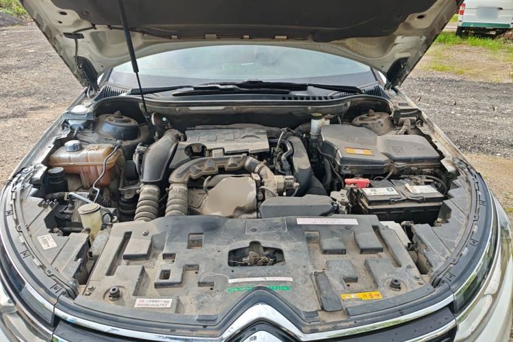 Used Citroen C5 2017 350THP Automatic Luxury Model Engine Bay