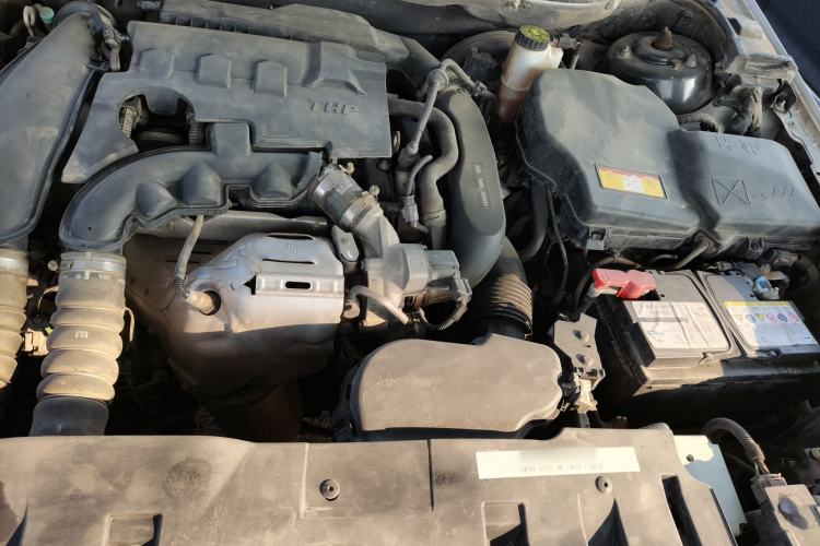 Used Citroen C5 2017 350THP Automatic Luxury Model Engine Bay Left