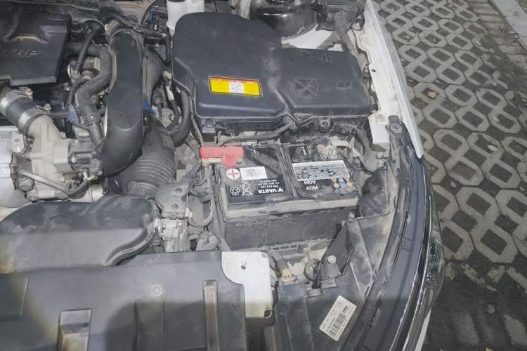 Used Citroen C5 2017 350THP Automatic Luxury Model Engine Bay Left