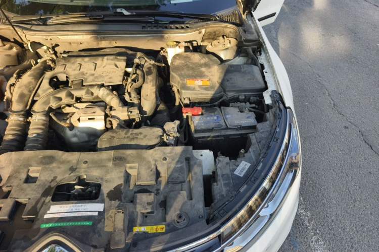 Used Citroen C5 2017 350THP Automatic Comfort Model Engine Bay Left