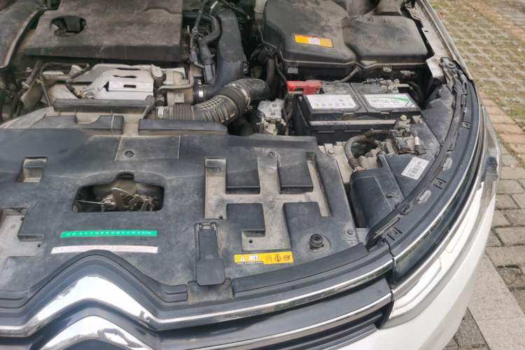 Used Citroen C5 2017 380THP Automatic Prestige Edition Engine Bay Left