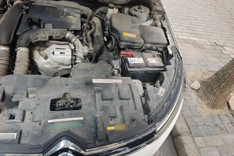 Used Citroen C5 2017 350THP Automatic Luxury Model Engine Bay Left