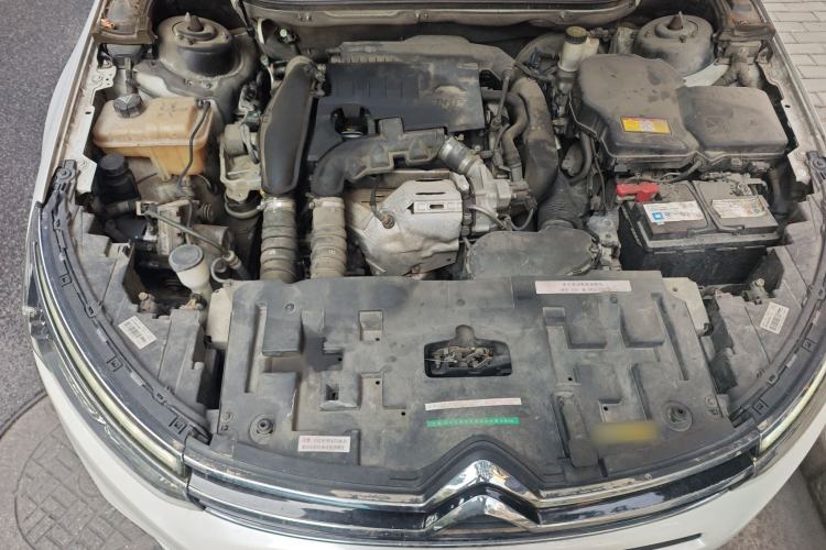 Used Citroen C5 2017 350THP Automatic Luxury Model Engine Bay