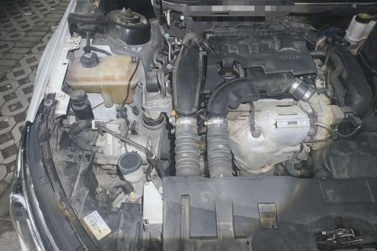 Used Citroen C5 2017 350THP Automatic Luxury Model Engine Bay Right