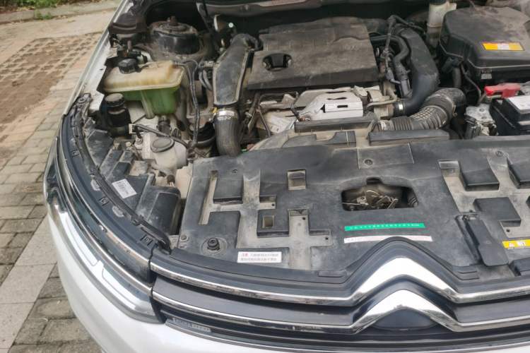 Used Citroen C5 2017 380THP Automatic Prestige Edition Engine Bay Right