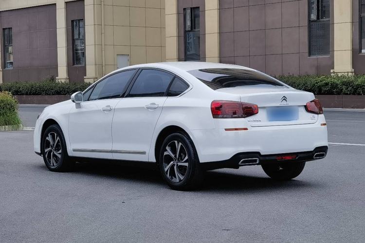 Used Citroen C5 2017 350THP Automatic Luxury Model Exterior 2