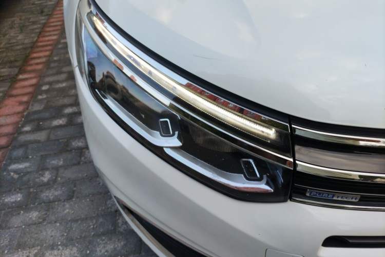 Used Citroen C5 2017 350THP Automatic Luxury Model Exterior 3