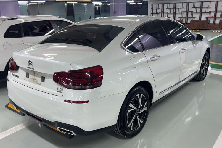 Used Citroen C5 2017 350THP Automatic Luxury Model Exterior 3