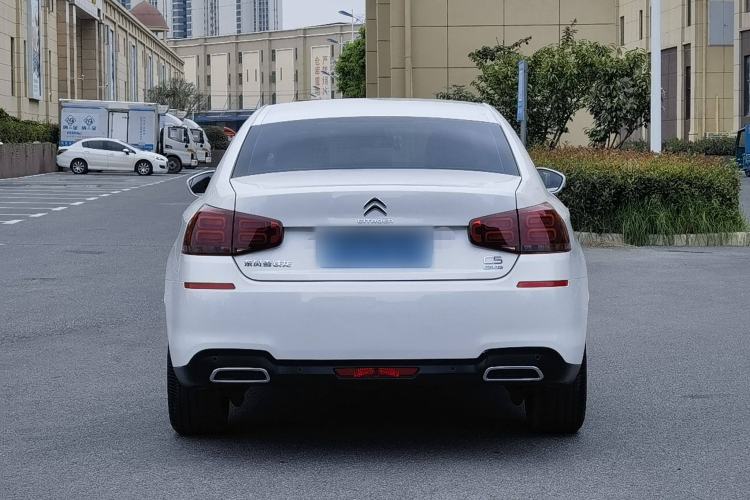 Used Citroen C5 2017 350THP Automatic Luxury Model Exterior 3