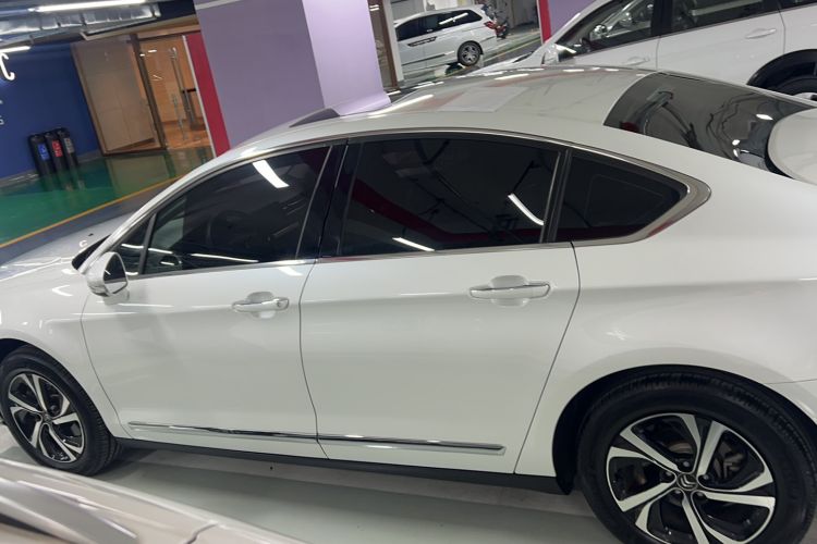 Used Citroen C5 2017 350THP Automatic Luxury Model Exterior 5