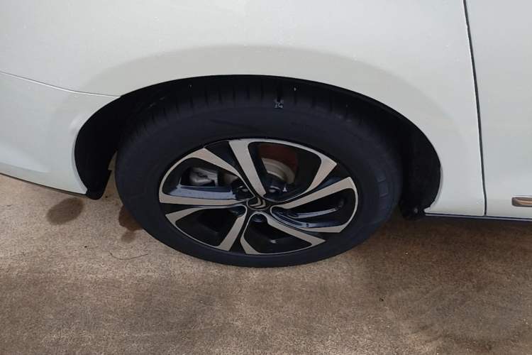 Used Citroen C5 2017 380THP Automatic Prestige Edition Exterior 5