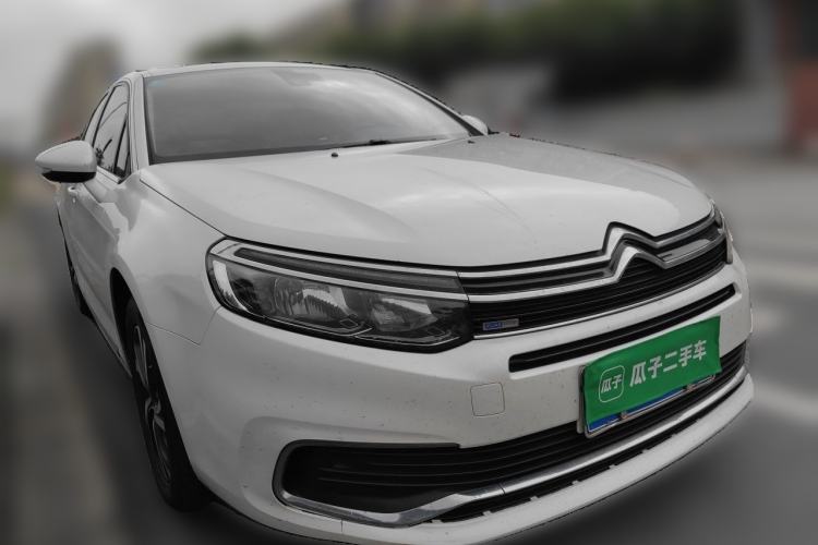Used Citroen C5 2017 350THP Automatic Luxury Model Front Right 45 Deg