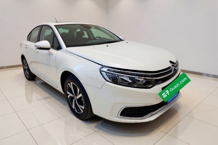 Used Citroen C5 2017 350THP Automatic Luxury Model Front Right 45 Deg