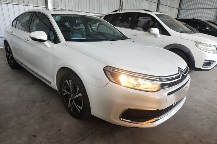 Used Citroen C5 2017 350THP Automatic Luxury Model Front Right 45 Deg