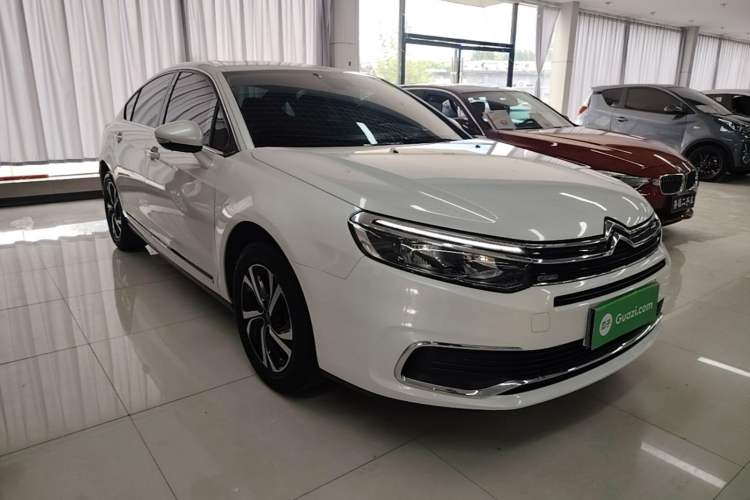 Used Citroen C5 2017 350THP Automatic Luxury Model Front Right 45 Deg
