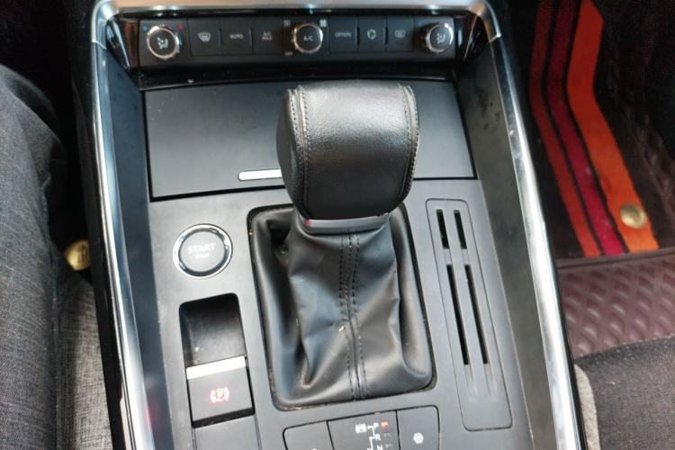 Used Citroen C5 2017 350THP Automatic Luxury Model Gear Lever