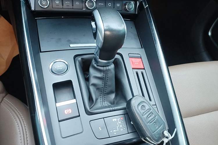Used Citroen C5 2017 380THP Automatic Prestige Edition Gear Lever