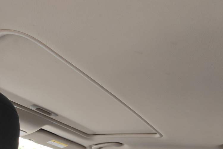 Used Citroen C5 2017 350THP Automatic Luxury Model Headliner