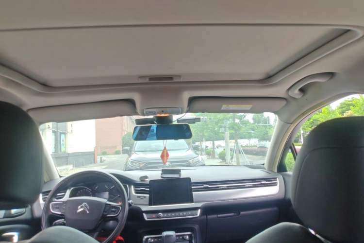 Used Citroen C5 2017 350THP Automatic Luxury Model Headliner