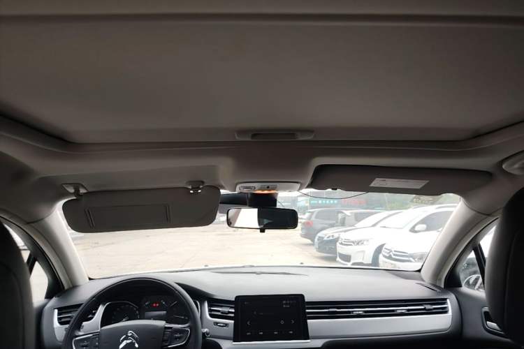 Used Citroen C5 2017 350THP Automatic Luxury Model Headliner