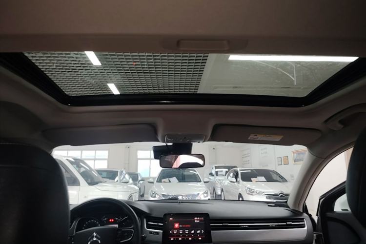 Used Citroen C5 2017 350THP Automatic Luxury Model Headliner