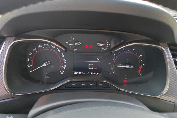 Used Citroen C5 2017 380THP Automatic Luxury Model Instrument Cluster