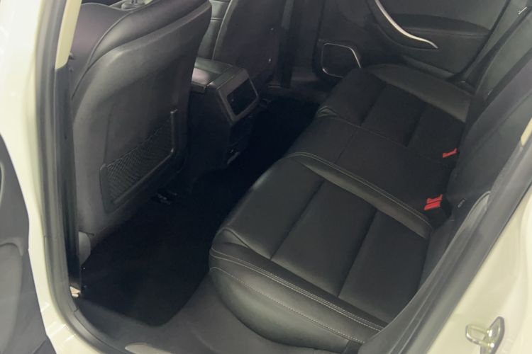 Used Citroen C5 2017 350THP Automatic Luxury Model Interior 1