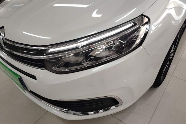 Used Citroen C5 2017 350THP Automatic Luxury Model Left Front Headlight