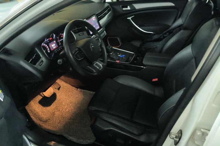Used Citroen C5 2017 350THP Automatic Luxury Model Left Front Seat