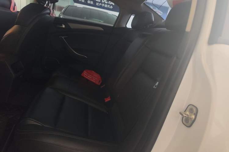 Used Citroen C5 2017 350THP Automatic Luxury Model Left Rear Seat