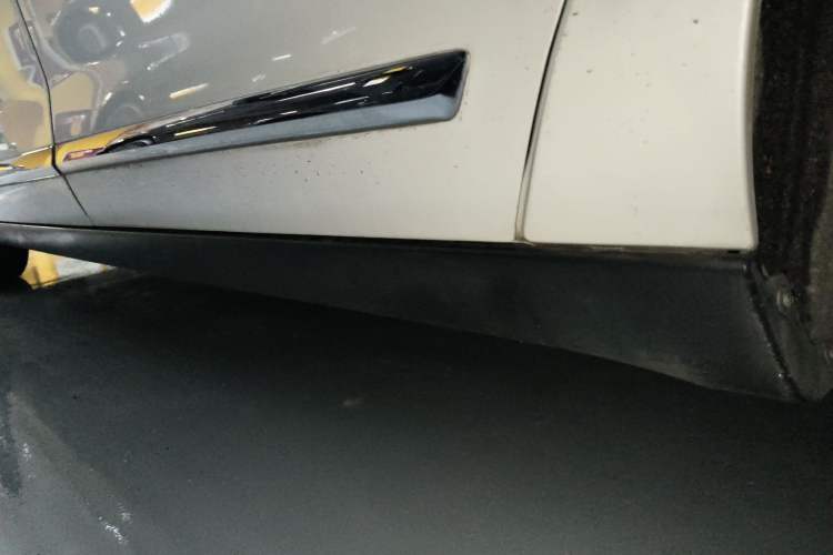 Used Citroen C5 2017 350THP Automatic Luxury Model Left Side Sill