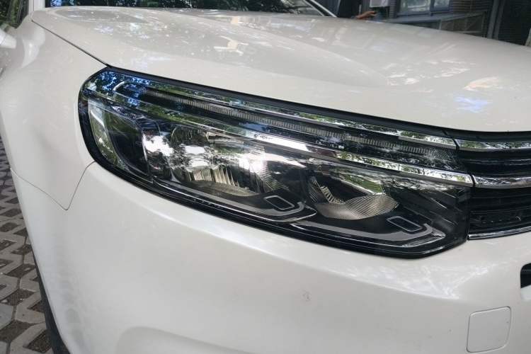 Used Citroen C5 2017 350THP Automatic Luxury Model Right Front Headlight