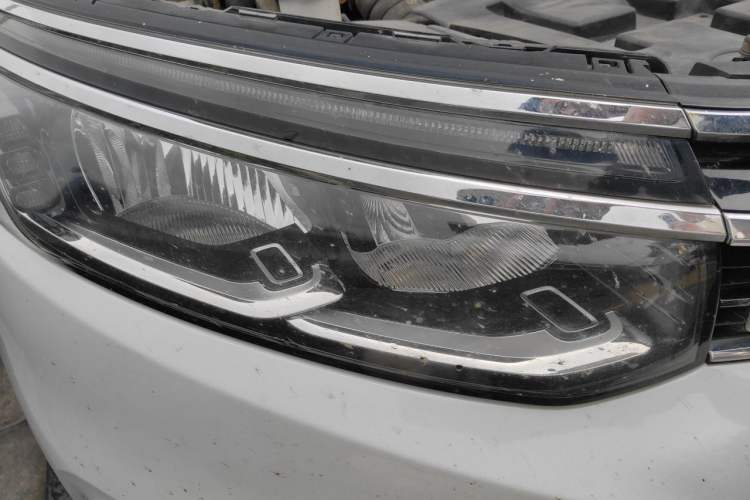 Used Citroen C5 2017 350THP Automatic Luxury Model Right Front Headlight