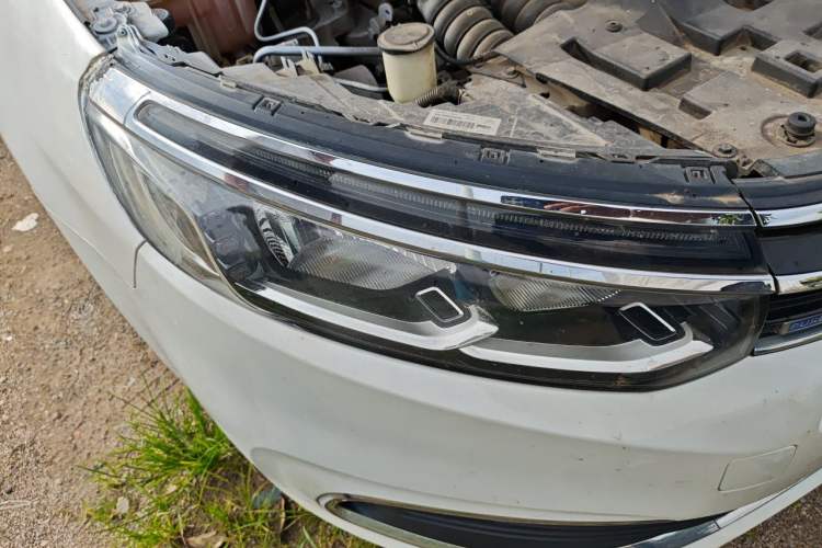 Used Citroen C5 2017 350THP Automatic Luxury Model Right Front Headlight