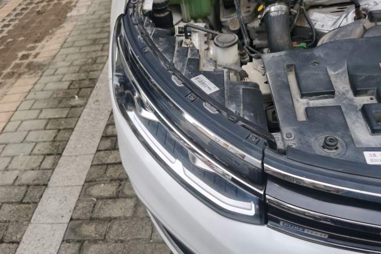 Used Citroen C5 2017 380THP Automatic Prestige Edition Right Front Headlight