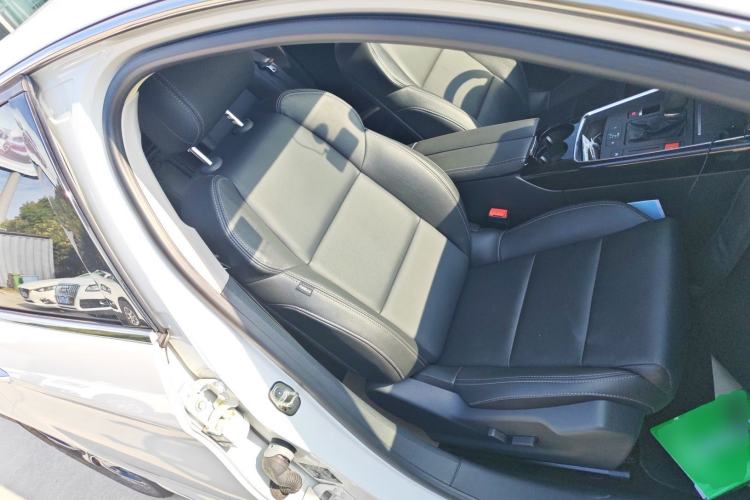 Used Citroen C5 2017 380THP Automatic Luxury Model Right Front Seat