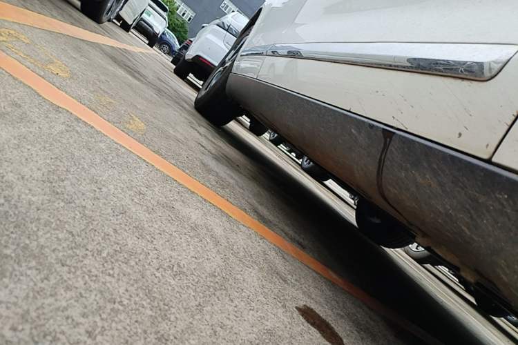 Used Citroen C5 2017 350THP Automatic Luxury Model Right Side Sill