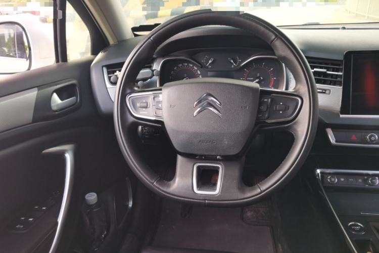 Used Citroen C5 2017 350THP Automatic Luxury Model Steering Wheel