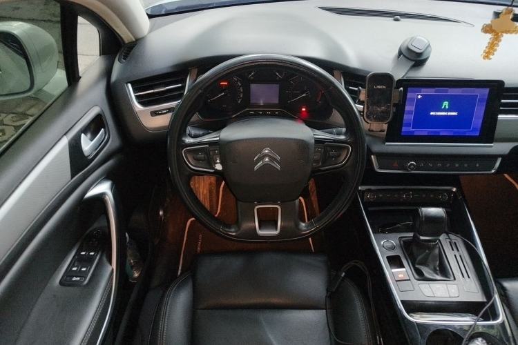 Used Citroen C5 2017 350THP Automatic Luxury Model Steering Wheel