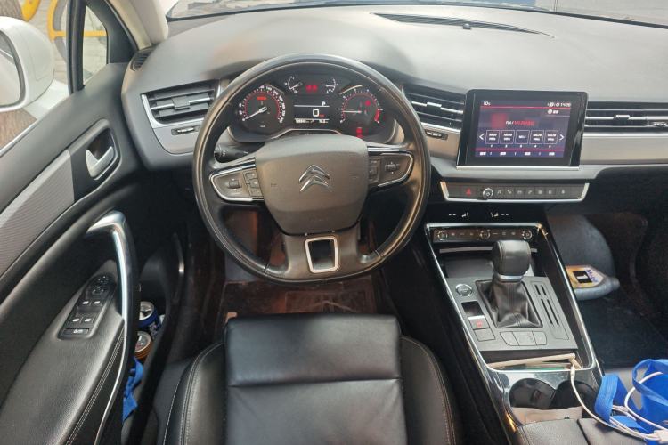 Used Citroen C5 2017 350THP Automatic Luxury Model Steering Wheel