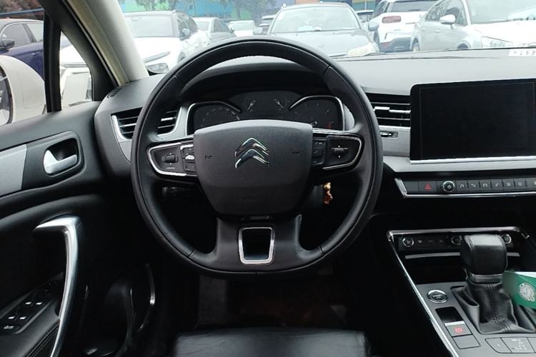 Used Citroen C5 2017 350THP Automatic Luxury Model Steering Wheel