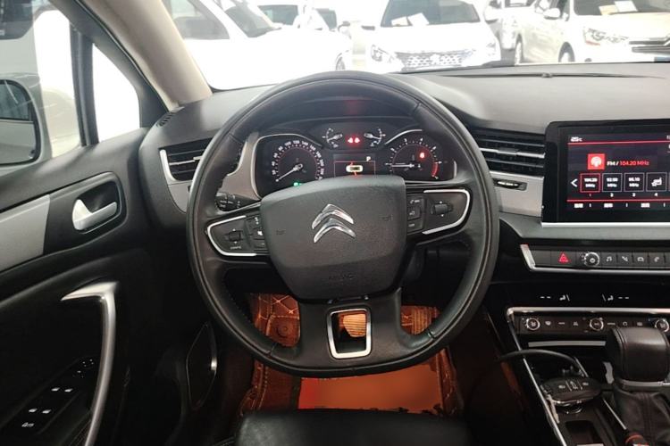 Used Citroen C5 2017 350THP Automatic Luxury Model Steering Wheel